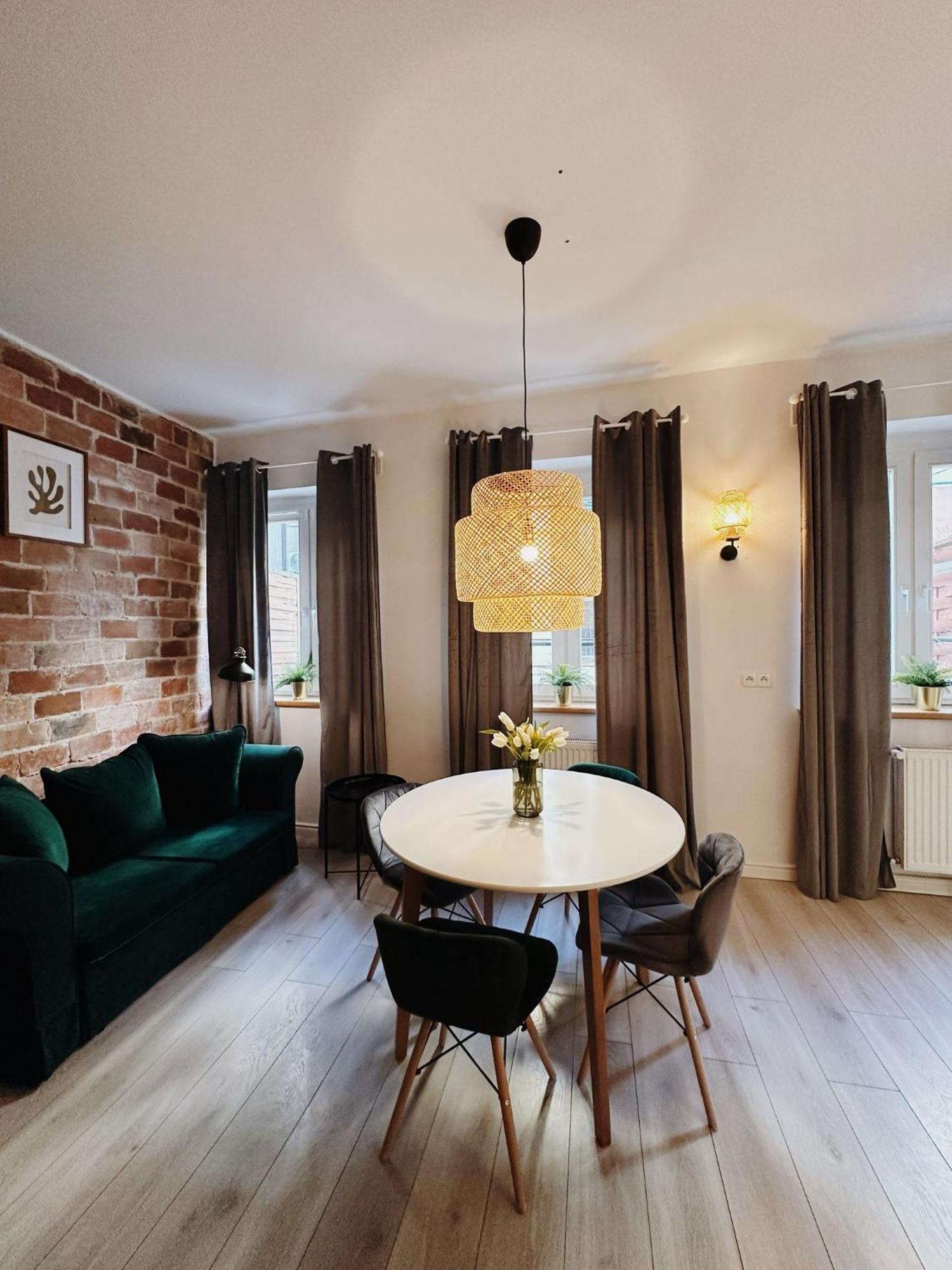Apartament Egzotyczny Torun Luaran gambar